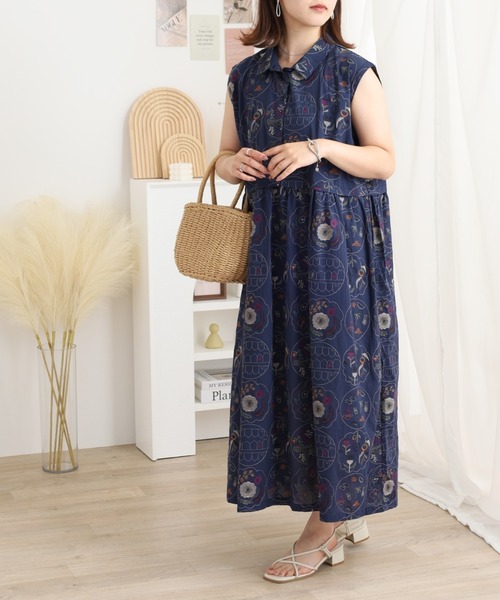 Emago(イマゴ)の「EMAGO リメイク総柄刺繍ワンピース(ワンピース・レディース・ネイビー/ホワイト・FREE)」の1枚目の写真