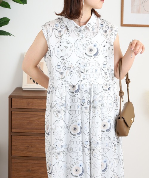 Emago(イマゴ)の「EMAGO リメイク総柄刺繍ワンピース(ワンピース・レディース・ネイビー/ホワイト・FREE)」の19枚目の写真
