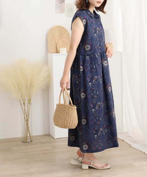 Emago(イマゴ)の「EMAGO リメイク総柄刺繍ワンピース(ワンピース・レディース・ネイビー/ホワイト・FREE)」の9枚目の写真