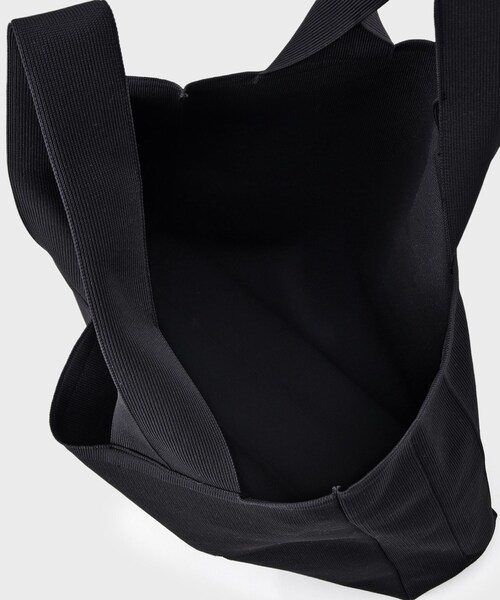 INDIVI（インディヴィ）の「【A4サイズ対応】ロゴニットトート（トートバッグ・レディース・グレー系その他6/ブラック/ブラック系5/ダークグレー・00）」の10枚目の写真