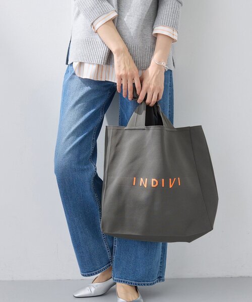 INDIVI（インディヴィ）の「【A4サイズ対応】ロゴニットトート（トートバッグ・レディース・グレー系その他6/ブラック/ブラック系5/ダークグレー・00）」の19枚目の写真