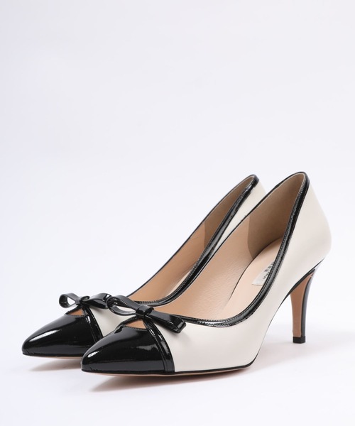 SEVEN TWELVE THIRTY(セヴントゥエルヴサーティー)の「LovelyWalk リボンコンビパンプス(パンプス・レディース・ブラック/ホワイト×ブラック/グレイッシュベージュ/ブラック系その他・22cm/22.5cm/23cm/23.5cm/24cm/24.5cm)」の5枚目の写真