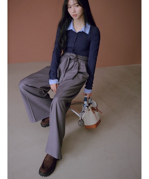 FRAY I.D（フレイアイディー）の「ウエストロールタックワイドパンツ／ハンドウォッシャブル（その他パンツ・レディース・ベージュ/モカ/グレー・0/1）」の5枚目の写真