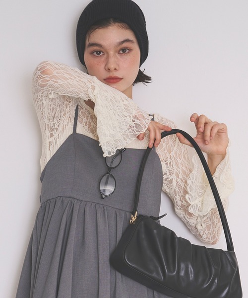 loin nuit(ロワンニュイ)の「bell sleeve lace tops / ベルスリーブレーストップス(Tシャツ/カットソー・レディース・アイボリー/ブラック・FREE)」の16枚目の写真