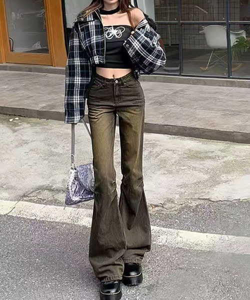 gossip!ロサンゼルス(ゴシップロサンゼルス)の「ユーズド加工 ローライズフレアデニムパンツ レディース Y2K(デニムパンツ・レディース・イエロー・S/M)」の7枚目の写真