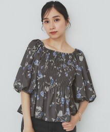index（インデックス）の「フラワーシャーリングペプラムブラウス【洗濯機洗い可】（シャツ/ブラウス・レディース）」