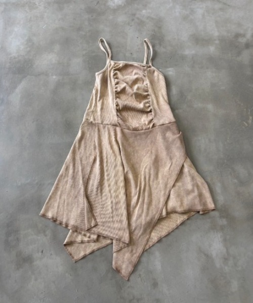 SHAGGIE(シャギー)の「【ViVi掲載】2WAYストラップウォッシュ加工ミニワンピース(ワンピース・レディース・ベージュ/グレー・FREE)」の10枚目の写真