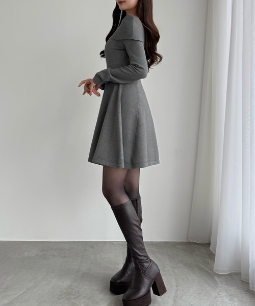 【新品】セネア オフショル風スクエアネックミニニットワンピ セール】オフショル風スクエアネックミニニットワンピ（ワンピース