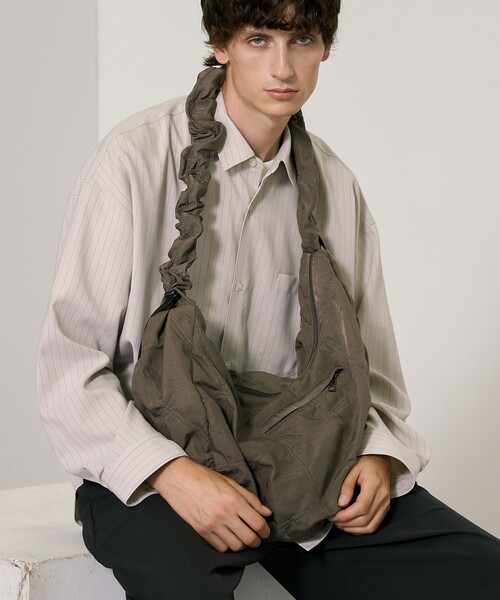 ドローストリングショルダーバッグ（ショルダーバッグ）｜PUBLIC