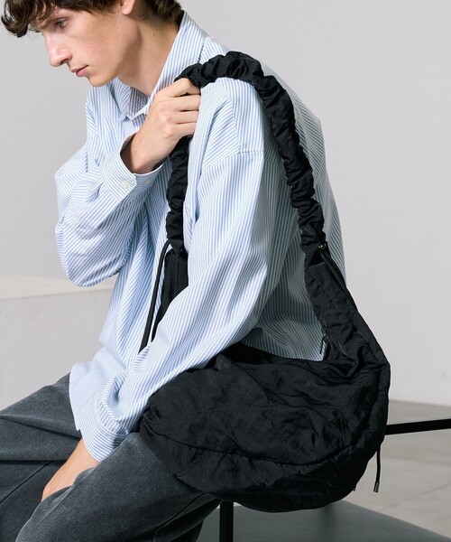 ドローストリングショルダーバッグ（ショルダーバッグ）｜PUBLIC