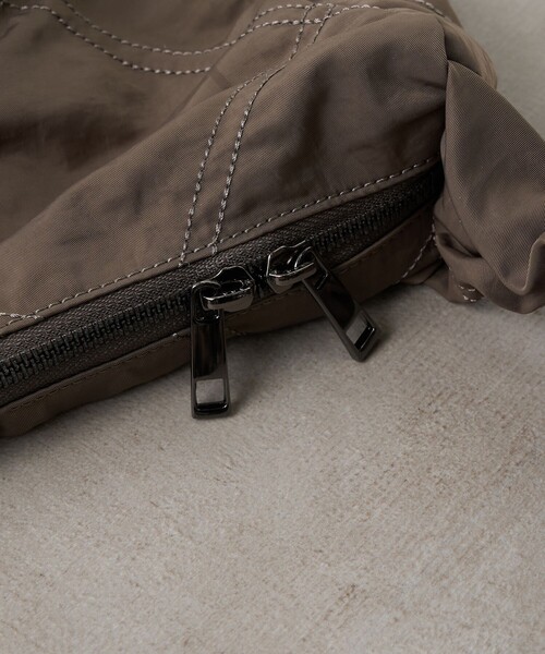 ドローストリングショルダーバッグ（ショルダーバッグ）｜PUBLIC TOKYO