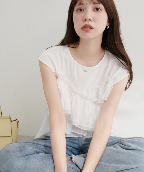 natural couture（ナチュラルクチュール）の「アシメフリルノースリブラウス（シャツ/ブラウス・レディース・オフホワイト/イエロー/ブラック・FREE）」の17枚目の写真