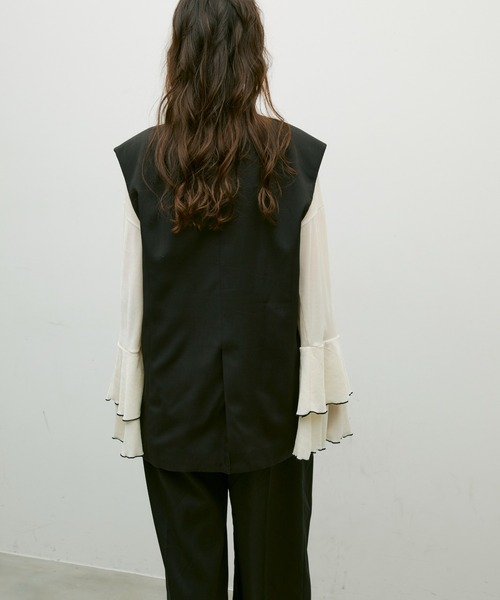 Lutim by u(ルチバイユー)の「Soft line gilet / ソフトラインジレ(ベスト・レディース・ブラック/ブラウン・FREE)」の21枚目の写真