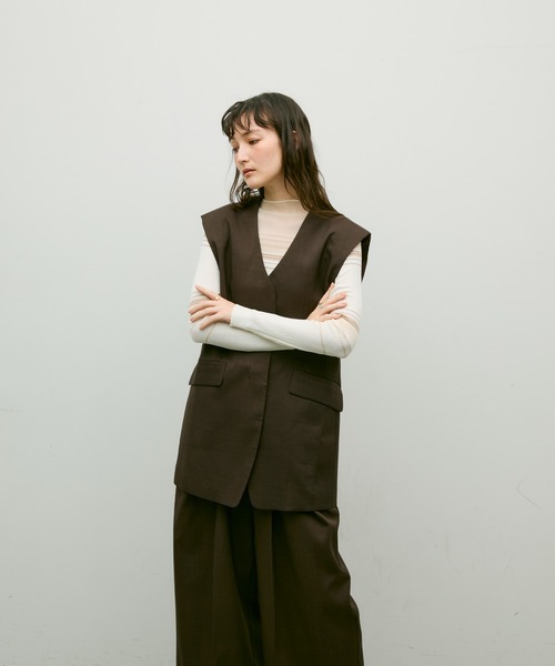 Lutim by u(ルチバイユー)の「Soft line gilet / ソフトラインジレ(ベスト・レディース・ブラック/ブラウン・FREE)」の7枚目の写真