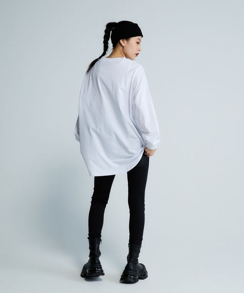 JEANASIS(ジーナシス)の「【Les Fleurs】ロゴシシュウVネックLS TEE/592978(Tシャツ/カットソー・レディース・ブラック/ホワイト・FREE)」の14枚目の写真