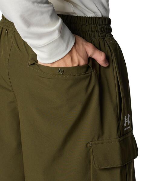 UNDER ARMOUR(アンダーアーマー)の「UAバイブウーブン カーゴショーツ(ライフスタイル/メンズ)(その他パンツ・メンズ・グリーン系・L/2XL/3XL/M/S/XL)」の6枚目の写真