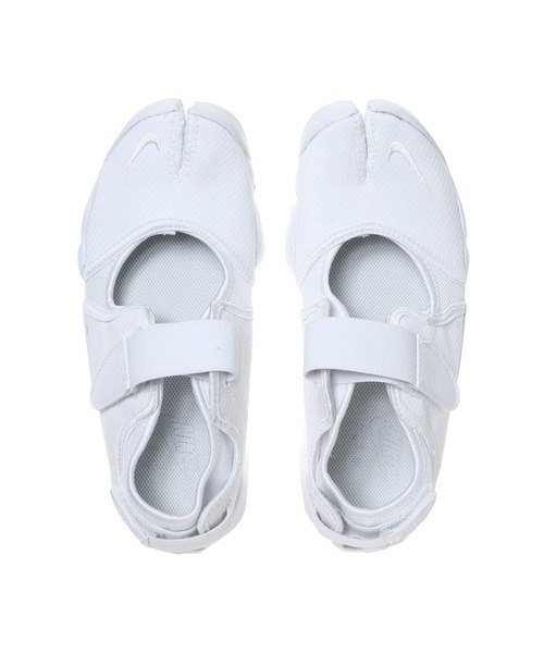 NIKE(ナイキ)の「NIKE WMNS AIR RIFT DN1338-100(スニーカー・レディース・ホワイト・24㎝/23㎝/25㎝)」の6枚目の写真
