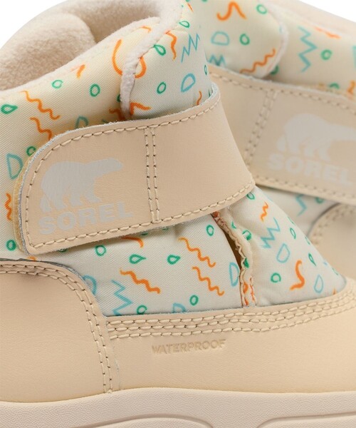 SOREL(ソレル)の「防滑 防水・撥水 SOREL/チルドレンズ ウィットニー3 ストラップ ミッドウォータープルーフ スノーブーツ/ソレル(ブーツ・キッズ・ホワイト/ネイビー/ピンク/ブラック・17.0cm/15.0cm/18.0cm/14.0cm/13.0cm/16.0cm)」の16枚目の写真