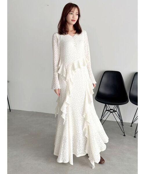 dazzlin(ダズリン)の「アシメフリルレースワンピース(ワンピース・レディース・ブラック/オフホワイト・SMALL/MEDIUM)」の11枚目の写真
