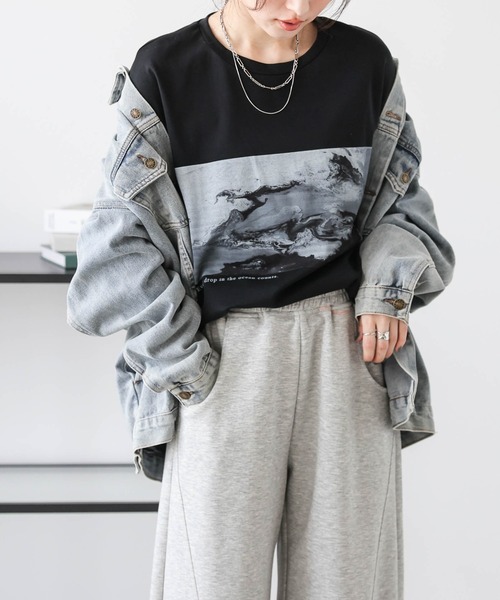 AMELY（エミリー）の「マーブルプリントロングTシャツ（Tシャツ/カットソー・レディース・ブラック/ホワイト・フリー）」の20枚目の写真