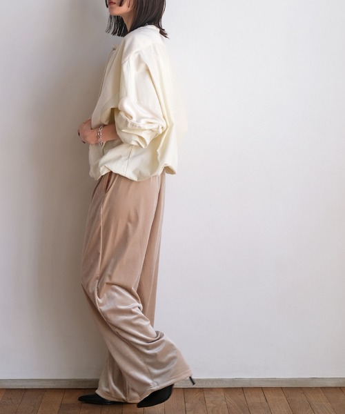 AKTE(アクテ)の「ベロアストレートパンツ(その他パンツ・レディース・ベージュ/バーガンディー/レオパード・FREE/TALL)」の13枚目の写真