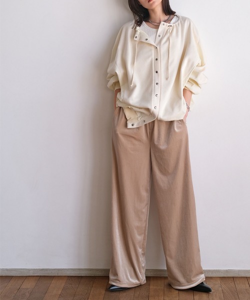 AKTE(アクテ)の「ベロアストレートパンツ(その他パンツ・レディース・ベージュ/バーガンディー/レオパード・FREE/TALL)」の14枚目の写真