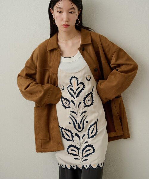 Omekashi（オメカシ）の「サテン刺繍キャミチュニック（キャミソール・レディース・チャコールグレー/オフホワイト・FREE）」の12枚目の写真