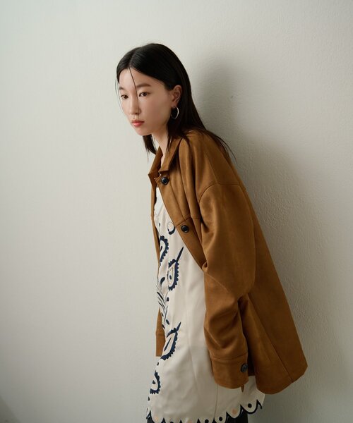 Omekashi（オメカシ）の「サテン刺繍キャミチュニック（キャミソール・レディース・チャコールグレー/オフホワイト・FREE）」の18枚目の写真