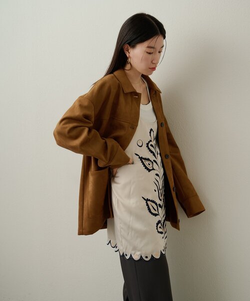 Omekashi（オメカシ）の「サテン刺繍キャミチュニック（キャミソール・レディース・チャコールグレー/オフホワイト・FREE）」の20枚目の写真