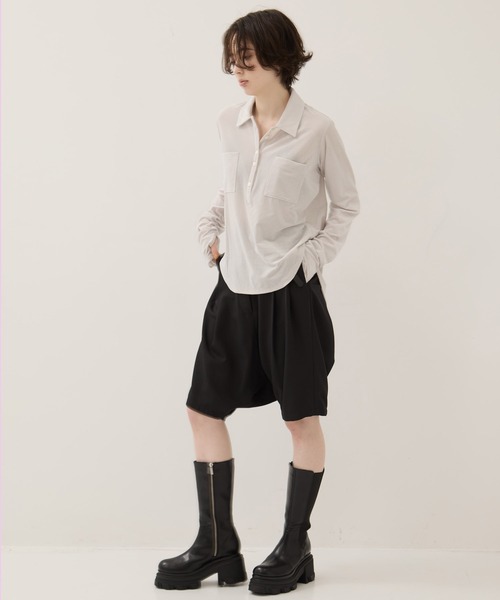 STUDIOUS（ステュディオス）の「【STUDIOUS/ステュディオス】Velours Polo Shirt/ベロアポロシャツ（ポロシャツ・レディース・ライトグレー/ブラック・FREE）」の10枚目の写真