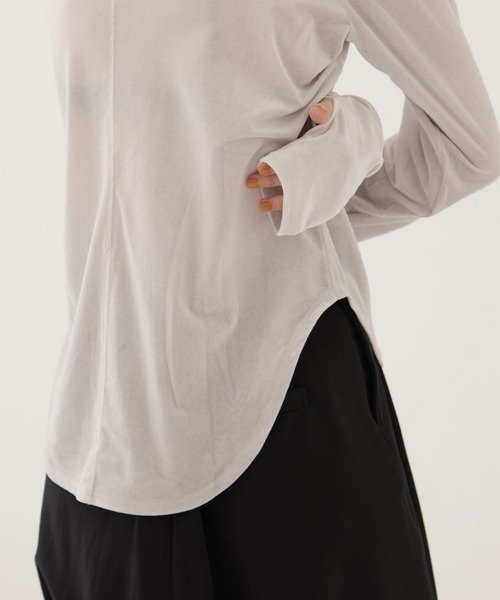 STUDIOUS（ステュディオス）の「【STUDIOUS/ステュディオス】Velours Polo Shirt/ベロアポロシャツ（ポロシャツ・レディース・ライトグレー/ブラック・FREE）」の16枚目の写真