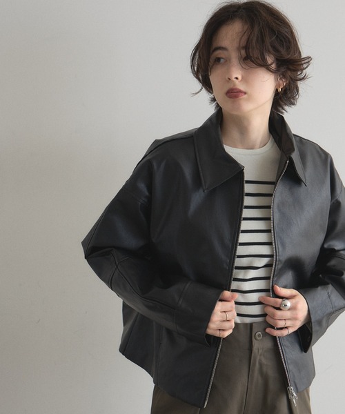 &. NOSTALGIA（アンドドットノスタルジア）の「フェイクレザー襟付きブルゾン（ブルゾン・レディース・アイボリー/ブラック・M）」の7枚目の写真