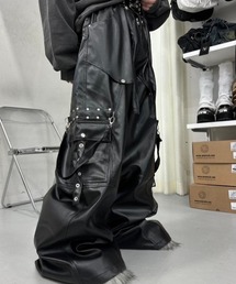 haveyoudiedbefore（ハブユーダイドビフォー）の「【haveyoudiedbefore?】Bondage, Leather Oversized Pants / 【ハブユーダイドビフォー】ボンテージコーティングオーバーサイズワイドパンツ（その他パンツ・レディース）」