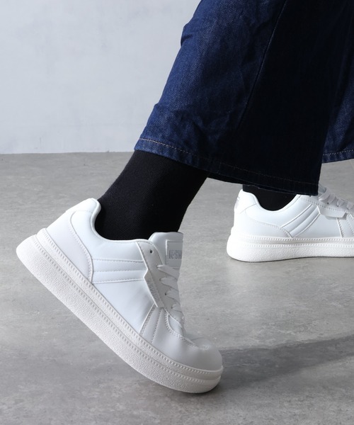 K-SWISS(ケースイス)の「【K-SWISS/ケースイス】レディース 厚底 ローカット スニーカー(スニーカー・レディース・ブラック/ホワイト/ブラウン・24.5cm/22.5cm/23cm/23.5cm/24cm)」の17枚目の写真