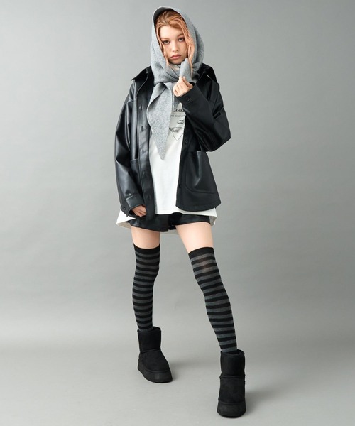 ANAP(アナップ)の「レザーライク 2ポケット オーバーサイズ シャツ ジャケット(ブルゾン・レディース・ブラック/ブラウン・FREE)」の5枚目の写真