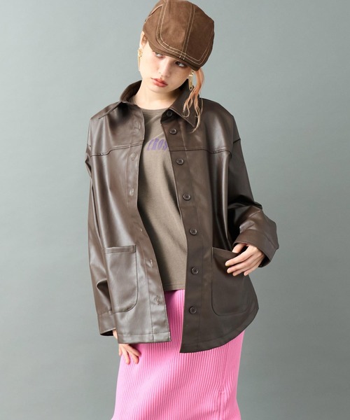 ANAP(アナップ)の「レザーライク 2ポケット オーバーサイズ シャツ ジャケット(ブルゾン・レディース・ブラック/ブラウン・FREE)」の9枚目の写真