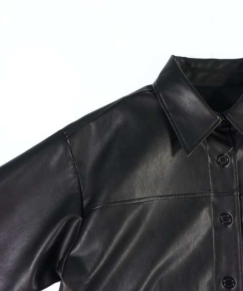 ANAP(アナップ)の「レザーライク 2ポケット オーバーサイズ シャツ ジャケット(ブルゾン・レディース・ブラック/ブラウン・FREE)」の15枚目の写真