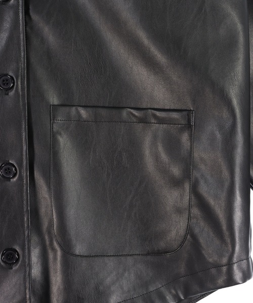 ANAP(アナップ)の「レザーライク 2ポケット オーバーサイズ シャツ ジャケット(ブルゾン・レディース・ブラック/ブラウン・FREE)」の18枚目の写真