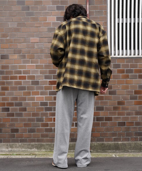 Aphlotus（アプロタス）の「ワイドスウェットパンツ（スウェットパンツ・メンズ・グレー/ブラック・SMALL/LARGE/MEDIUM）」の5枚目の写真