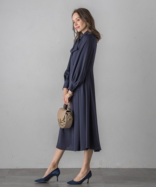 Viaggio Blu（ビアッジョブルー）の「ボウタイワンピース≪手洗い可能≫（ワンピース・レディース・ネイビー/ブルー系その他・S/M/L）」の10枚目の写真
