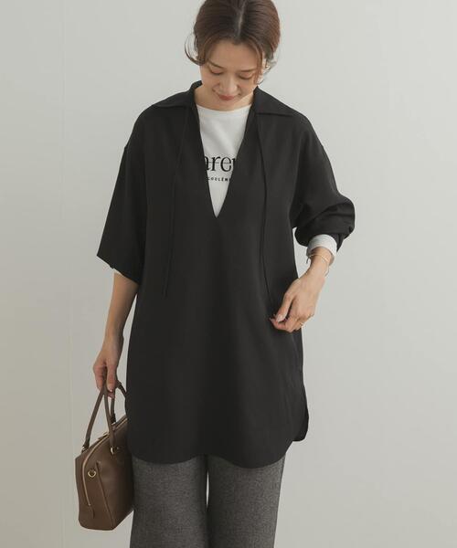 URBAN RESEARCH DOORS(アーバンリサーチドアーズ)の「スキッパーチュニックシャツ(シャツ/ブラウス・レディース・ブラック/ブラウン・MEDIUM)」の2枚目の写真