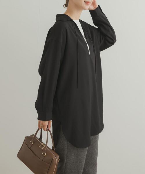 URBAN RESEARCH DOORS(アーバンリサーチドアーズ)の「スキッパーチュニックシャツ(シャツ/ブラウス・レディース・ブラック/ブラウン・MEDIUM)」の4枚目の写真