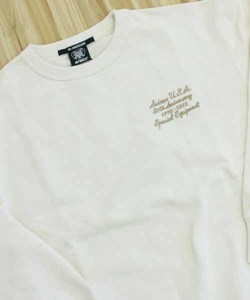 AVIREX（アヴィレックス）の「AVIREX 50th VARSITY CREWNECK SWEAT（スウェット・メンズ・エンジ/ホワイト/チャコールグレー・M/L/XL/XXL）」の6枚目の写真