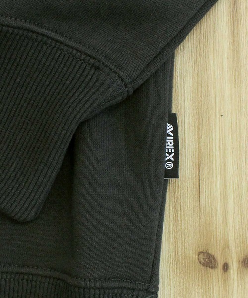 AVIREX（アヴィレックス）の「AVIREX 50th VARSITY CREWNECK SWEAT（スウェット・メンズ・エンジ/ホワイト/チャコールグレー・M/L/XL/XXL）」の19枚目の写真