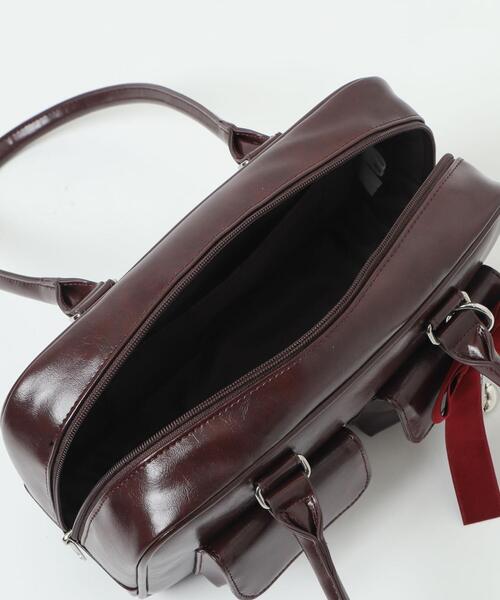 WEGO(ウィゴー)の「WEGO/チャーム付きスクエアボストンバッグ(ショルダーバッグ・レディース・ベージュ/ブラウン/ブラック/ライトベージュ/ワイン・FREE)」の20枚目の写真