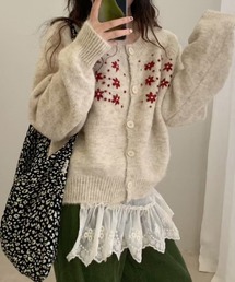 フラワー刺繍カーディガン