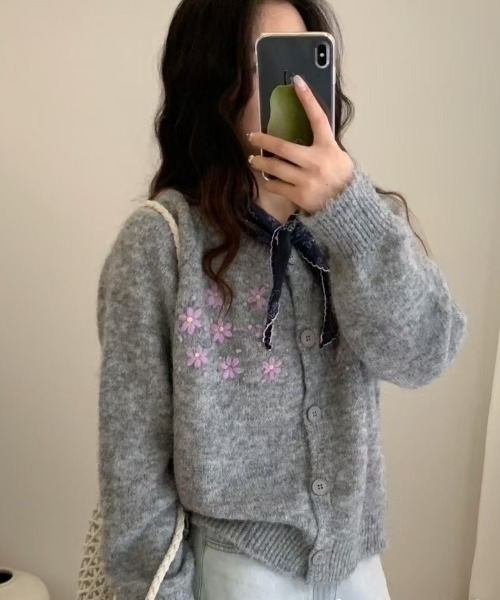 mebole(メボレ)の「フラワー刺繍カーディガン(カーディガン/ボレロ・レディース・ダークグレー/オートミール/ライトグレー・FREE)」の1枚目の写真