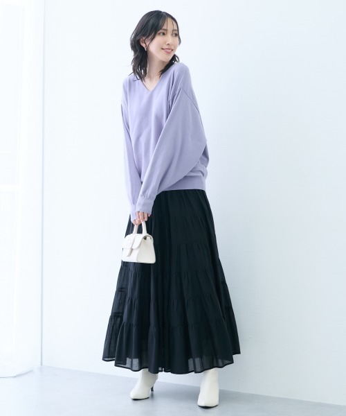 slattgir(スラットジール)の「高身長 肌ざわりなめらか 変形Vネックドルマンニットトップス (トールサイズ)(ニット/セーター・レディース・ブラック/ラベンダー/モカ/オフホワイト・TL/TM/TLL)」の8枚目の写真