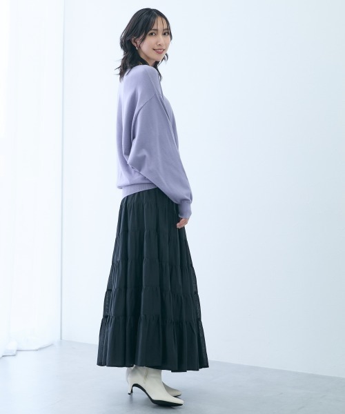 slattgir(スラットジール)の「高身長 肌ざわりなめらか 変形Vネックドルマンニットトップス (トールサイズ)(ニット/セーター・レディース・ブラック/ラベンダー/モカ/オフホワイト・TL/TM/TLL)」の10枚目の写真