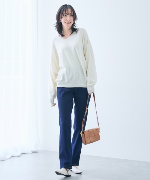 slattgir(スラットジール)の「高身長 肌ざわりなめらか 変形Vネックドルマンニットトップス (トールサイズ)(ニット/セーター・レディース・ブラック/ラベンダー/モカ/オフホワイト・TL/TM/TLL)」の19枚目の写真